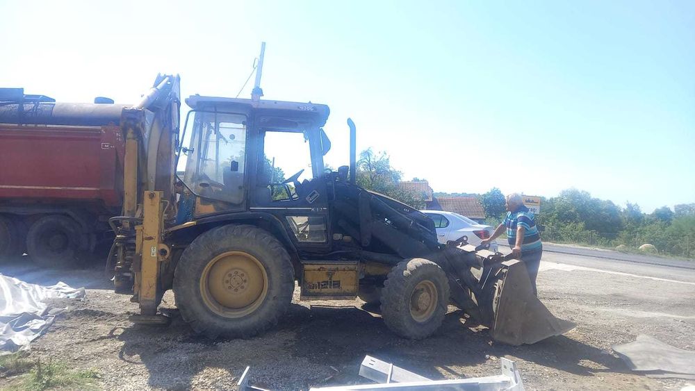 Vand Buldoexcavator CAT 438C