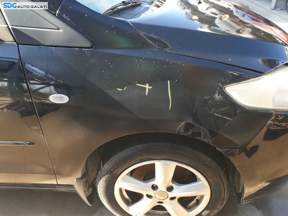 Aripa Dreapta Fata cu Imperfectiuni Mazda 5 2005 - 2010 Culoare A3F [C3510]