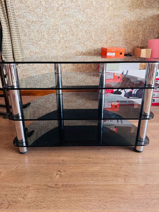 Журнальный столик