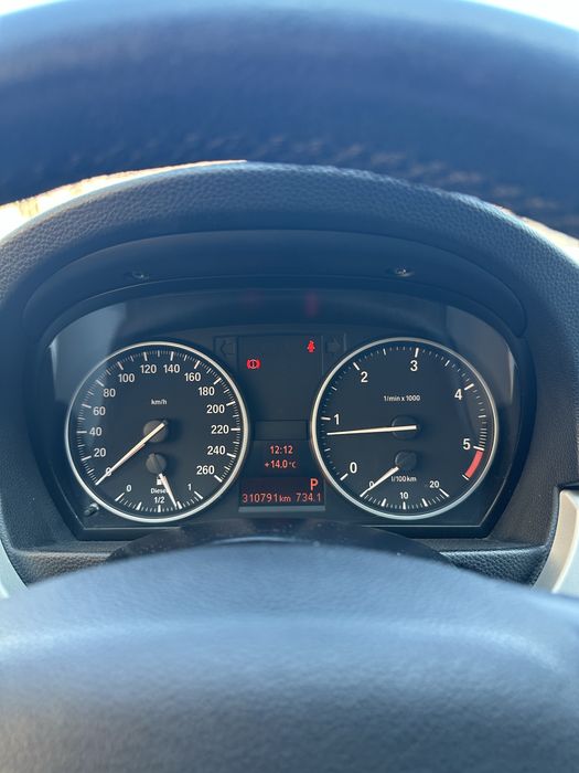 BMW E91 318d cu distribuția schimbată