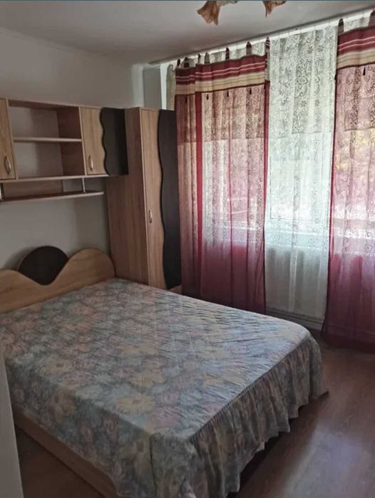 garsoniera de închiriat în Mioveni