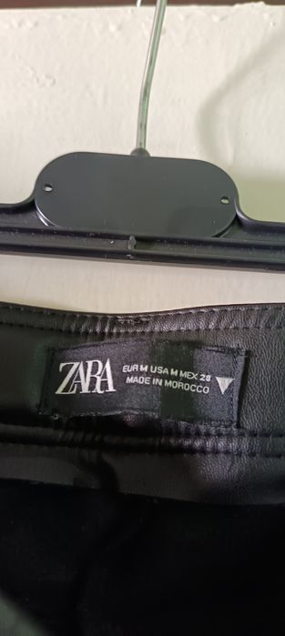 Дамски кожен панталон на "Зара"