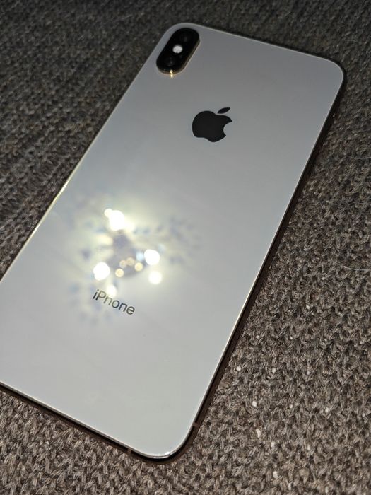 iPhone xs max идеал 256 гб
