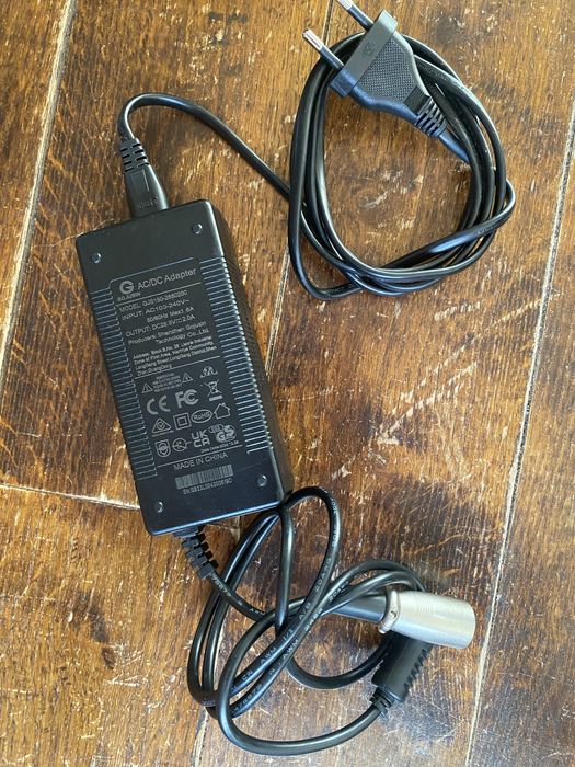 Батерия 12V 2х12AH