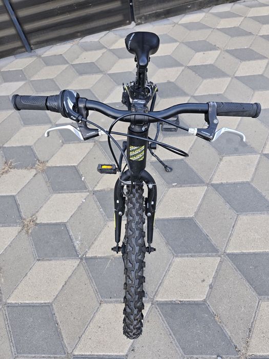 Vând bicicletă pentru copii