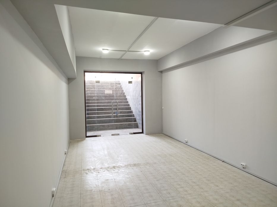 Продажа срочно свой коммерческие  помещения