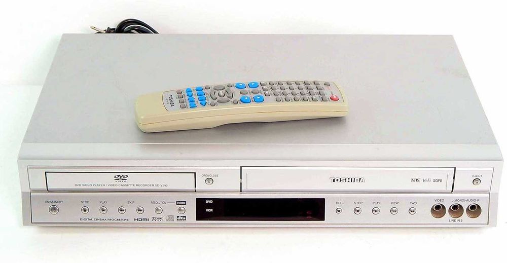 Video recorder - DVD / CD combo nou Tosiba
