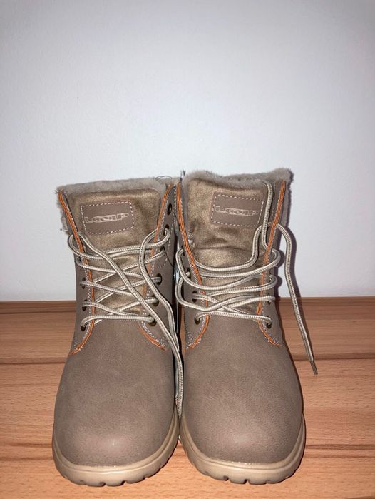 Ghete de Iarnă pentru Damă