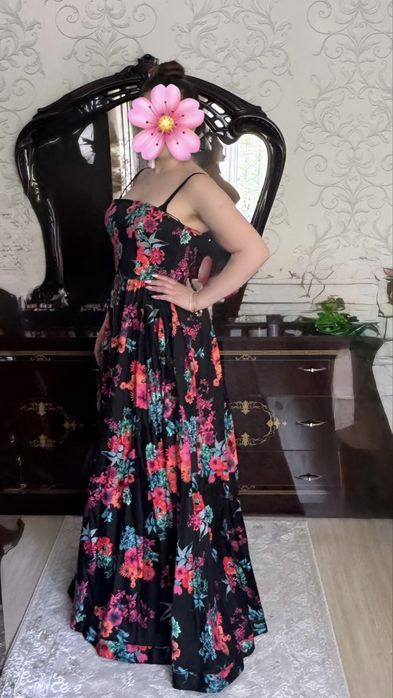 Распродажа платьев