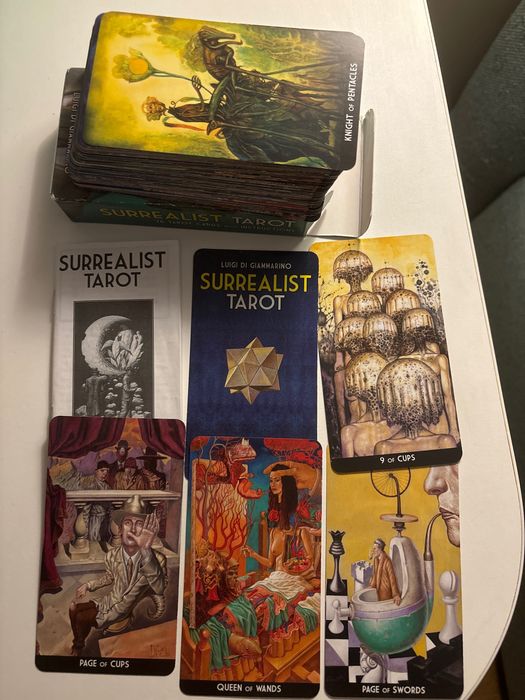 Италианско Таро тесте Surrealist Taro от Luigi Di Giammarino