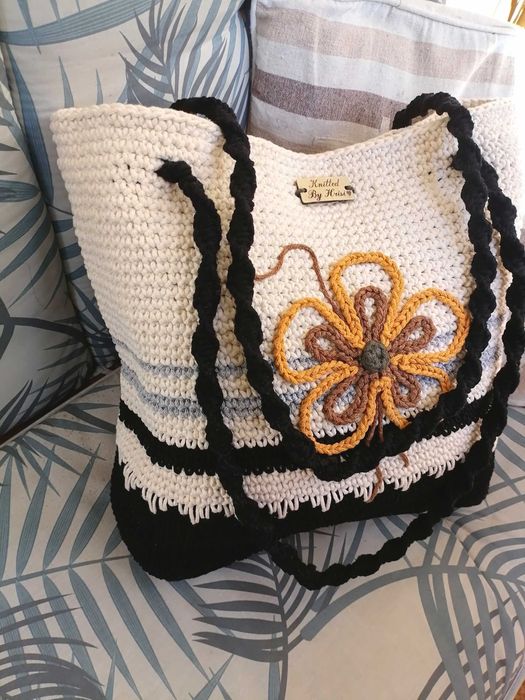 Плетена дамска чанта