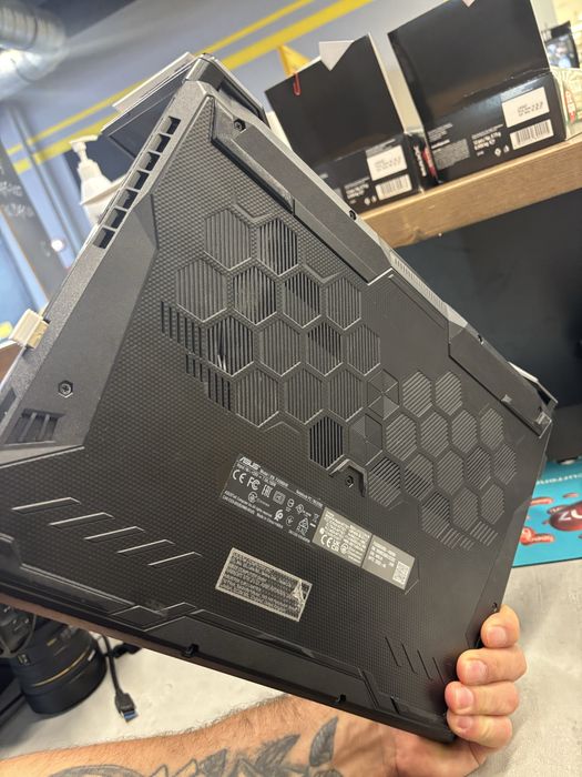 Vand laptop gaming
