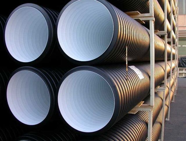 Труба полиэтиленовая пластиковый канализационная политилен трубы ПНД