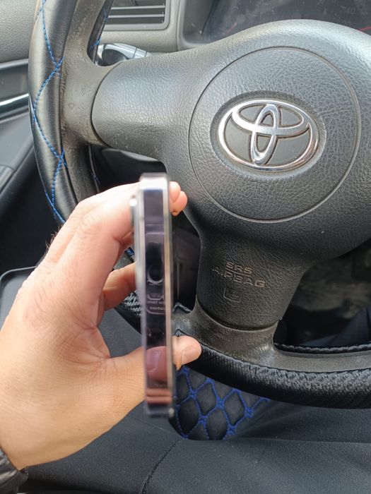 Продам обмен айфон  14 про макс 128