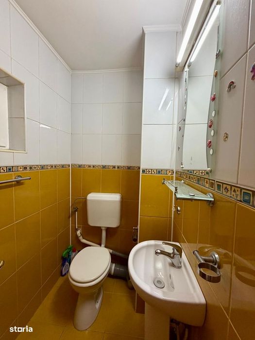 Apartament 3 camere 2 bai vedere la mare termen lung Zona Faleza Nord
