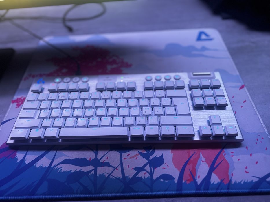 Logitech G915 TKL