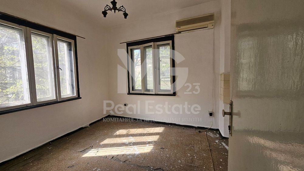 Етаж от къща в Пловдив-Каменица 1 площ 158 цена 292000