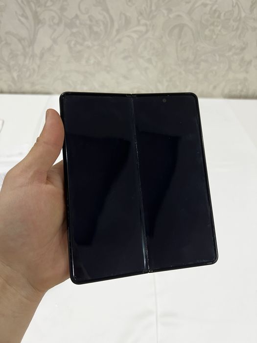Samsung galaxy z fold 3