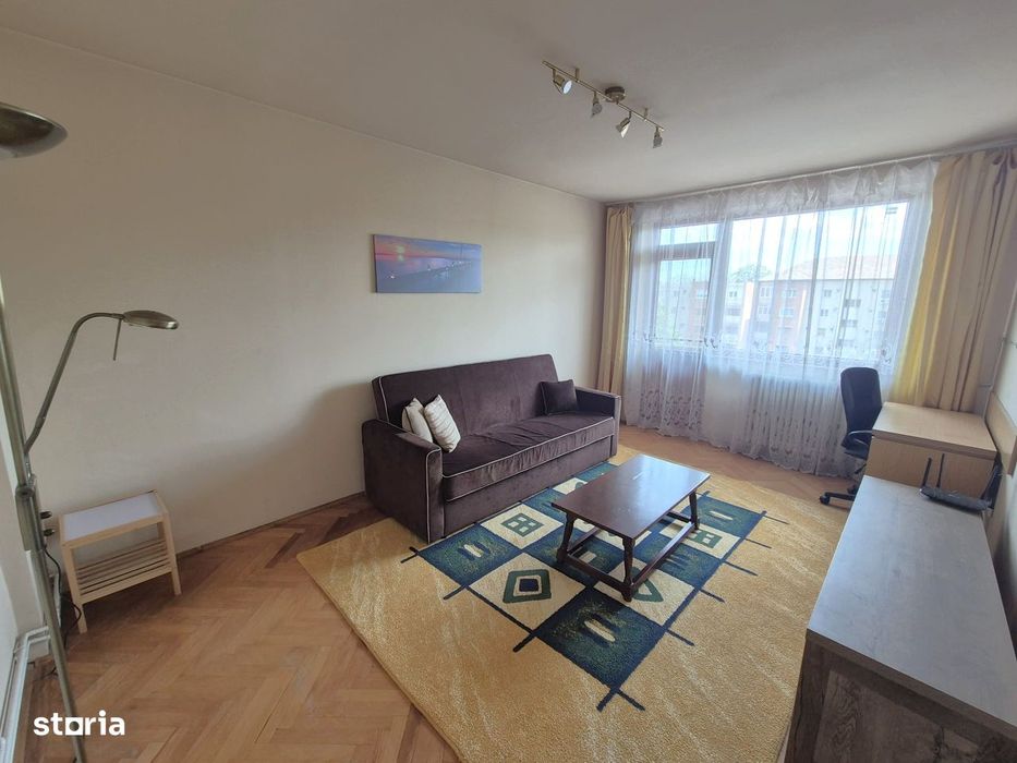 Apartament 4 camere, ultracentral Arad, comision 0 — fotografia 1