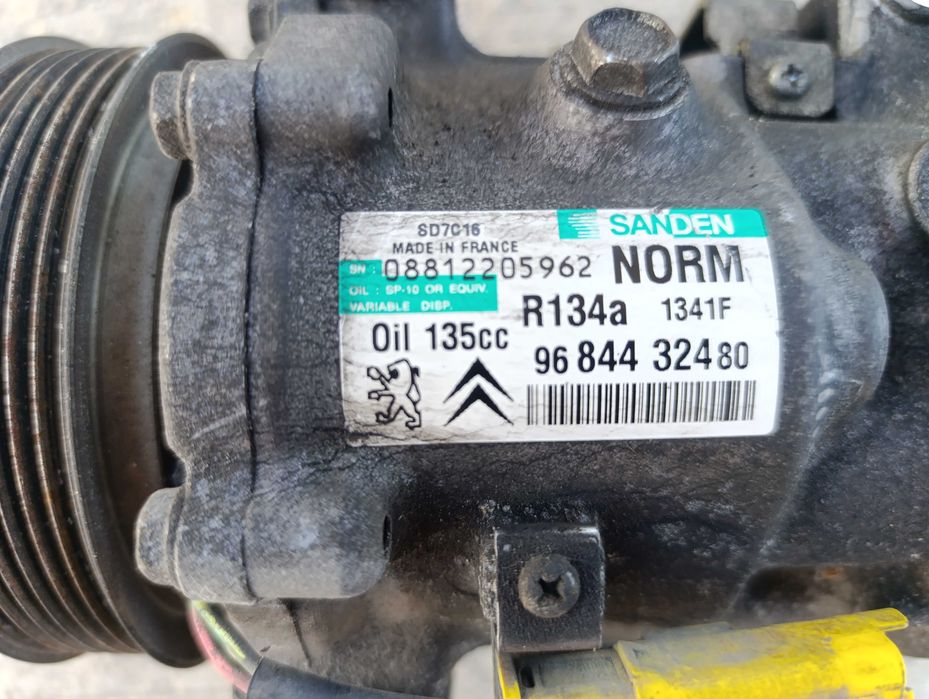 Компресор климатик Пежо Ситроен 1,6ХДИ / Peugeot, Ciroen  96844324--