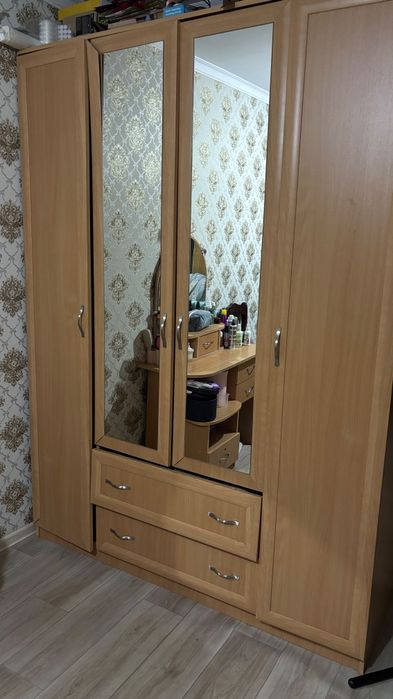 Спальный гарнитур
