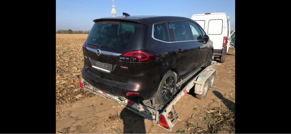 Продава се само на части Opel Zafira C1.6 турбо БЕНЗИН 2016