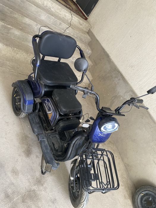 трицикл почти новый