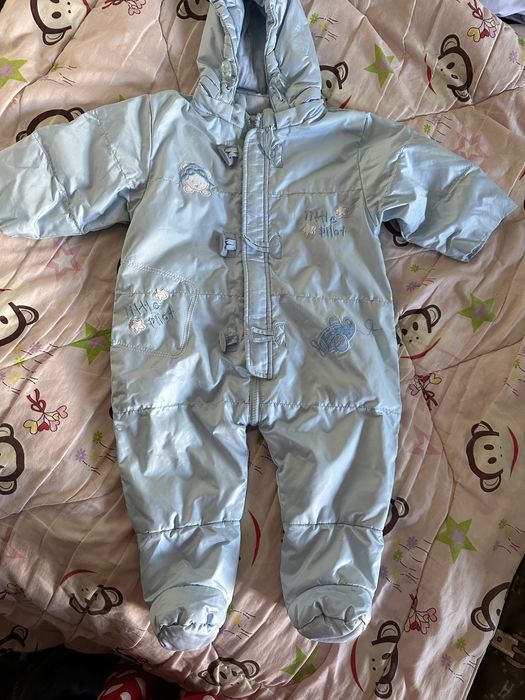 Продам детские вещи