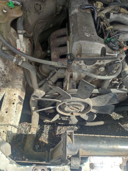 Мерседес в полном разборе