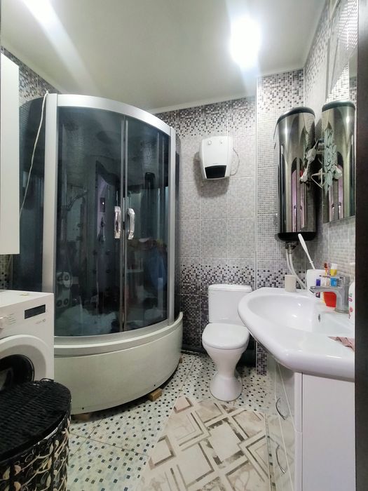 Продаётся 2х комнатная квартира