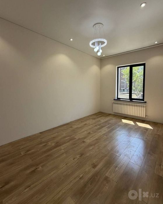 Ул. Сайрам 2/2/9 кирпич Sayram Avenue