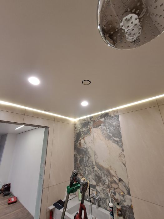 Натяжные потолки