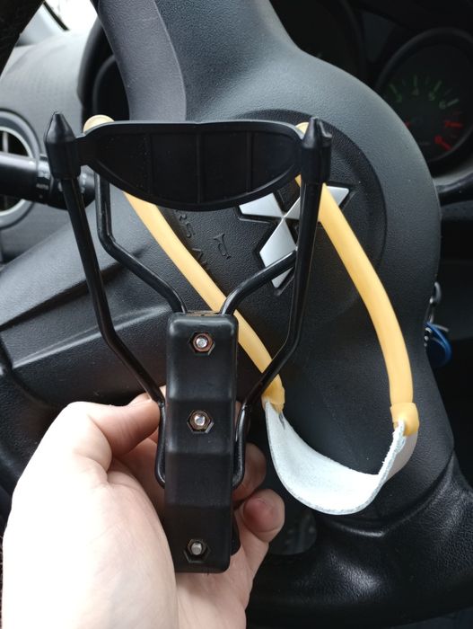 Praștie SemiProfesionala