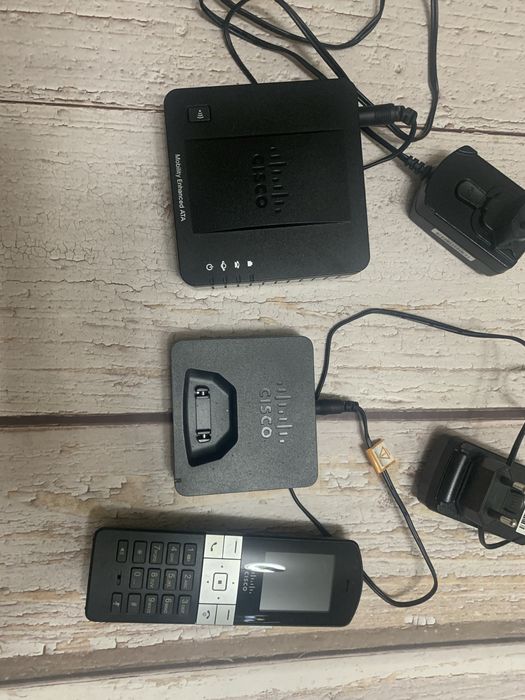 Беспроводной IP-телефон Cisco SPA302D