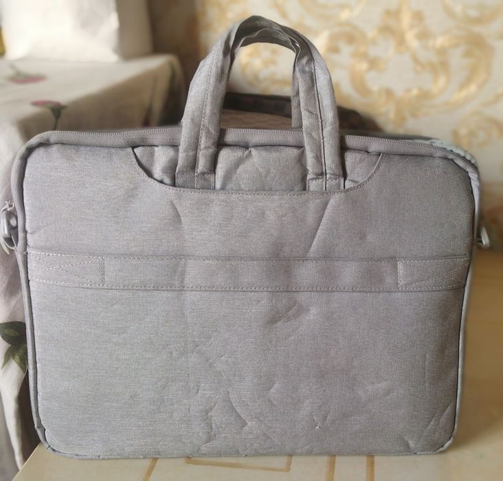 Noutbuk sumkasi. Сумка для ноутбука.