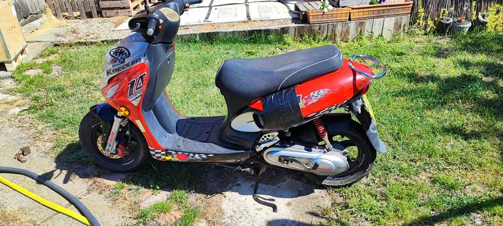 Scuter motor 2T in stre foarte buna