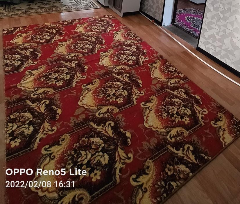 Продам ковры по низким цене