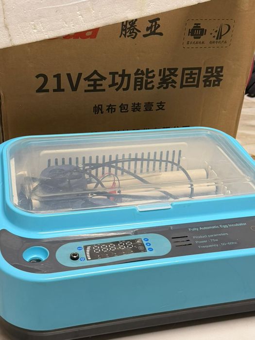 Продам Инкубатор для яиц