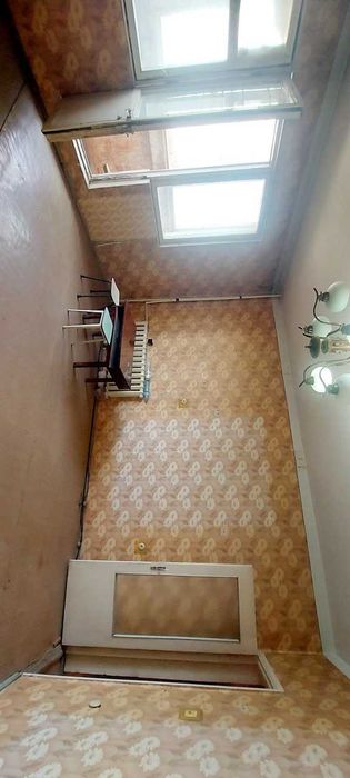 Cебзорда 3 хона катта квадратли квартира сотилади