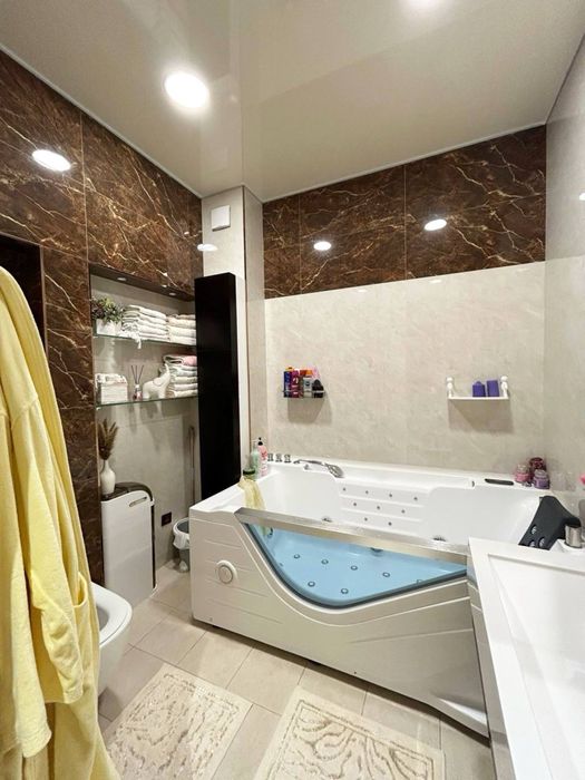 Срочно Продается Квартира 4/6/8 151м2 на Жангох / Ц-15