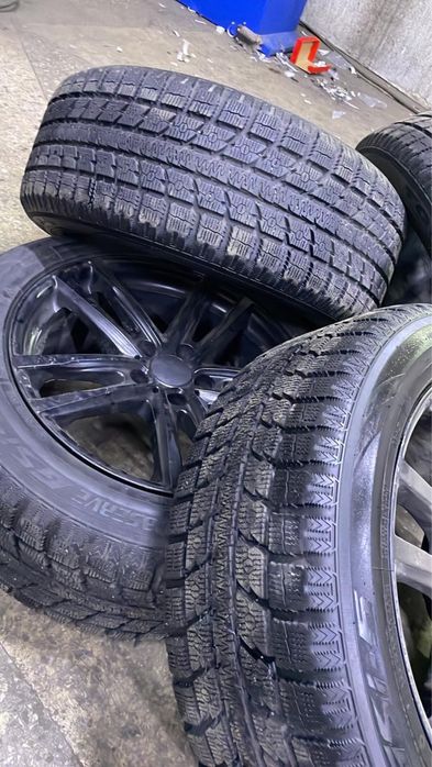 Диски с шинами в комплекте