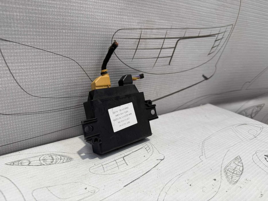 Modul asistență parcare / Unitate (Parkhilfe) Audi A6 C6 4F0919283F 2007 / [2004-2011] / (5C3)