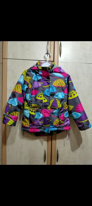 Продам демисезонный комбинезон