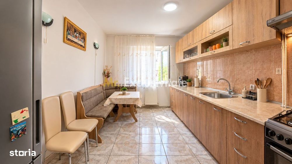 Apartament De Vanzare