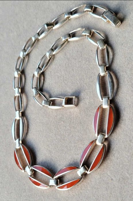 Lanț din argint cu carneol