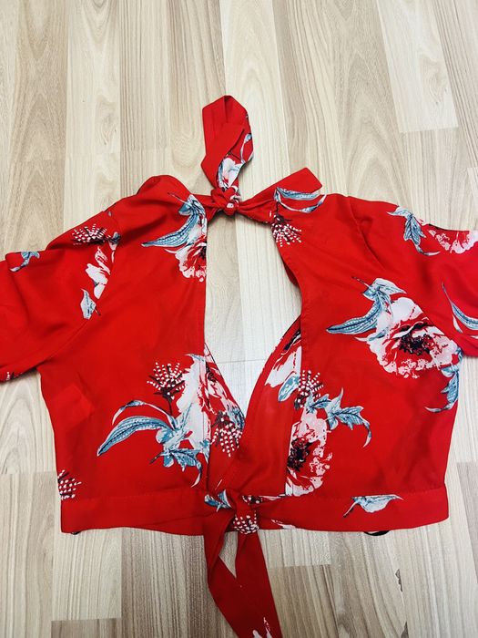 Cropp top missguided