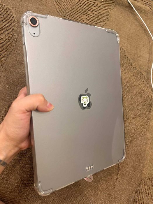 Продам Ipad Air M3