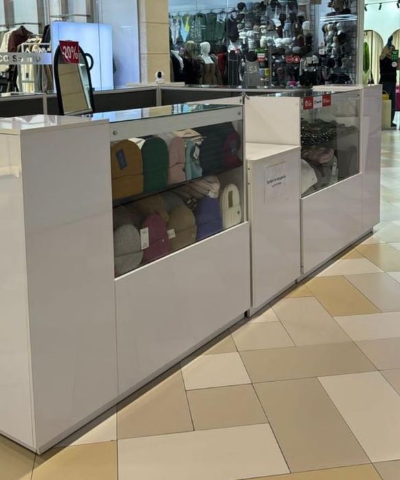 продам витрину для островка