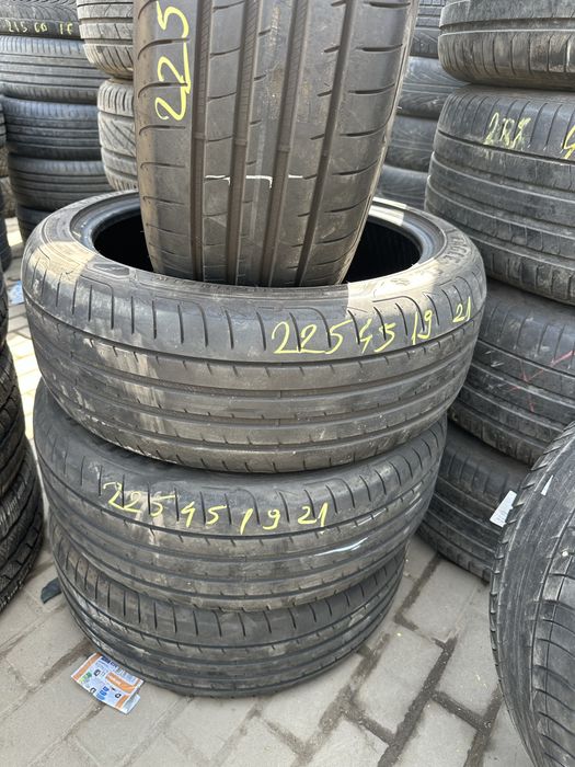 Set anvelope vara 225/45/19 GoodYear dot 2021