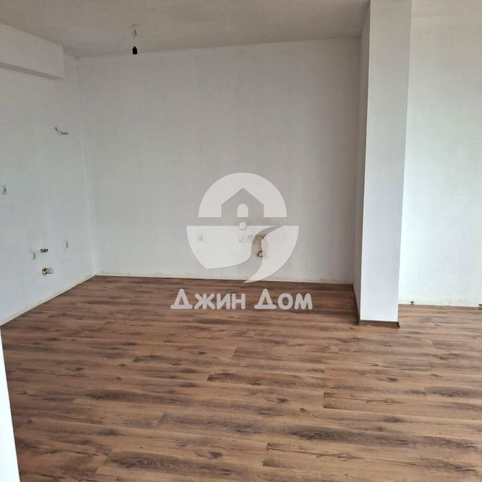 Двустаен апартамент в жилищна сграда, гр. Бяла